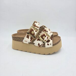Colors of California ciabatta platform Cow