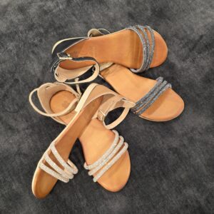 Sandalino basso con strass